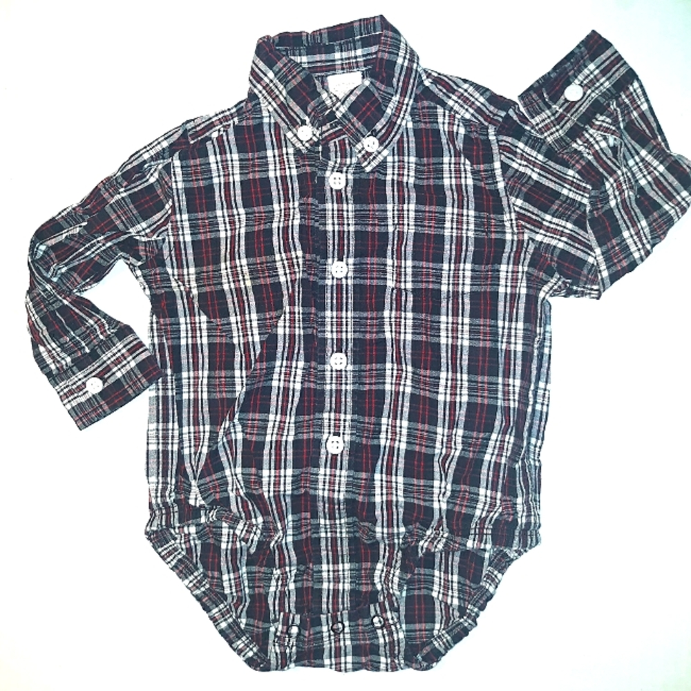 EUC Cute Boys Nordstrom Baby Button Bodysuit 9mo.